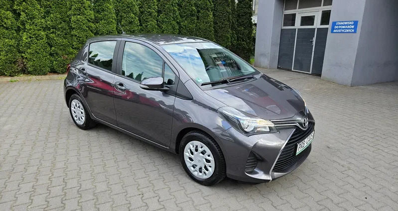 toyota yaris Toyota Yaris cena 34999 przebieg: 157000, rok produkcji 2014 z Słubice